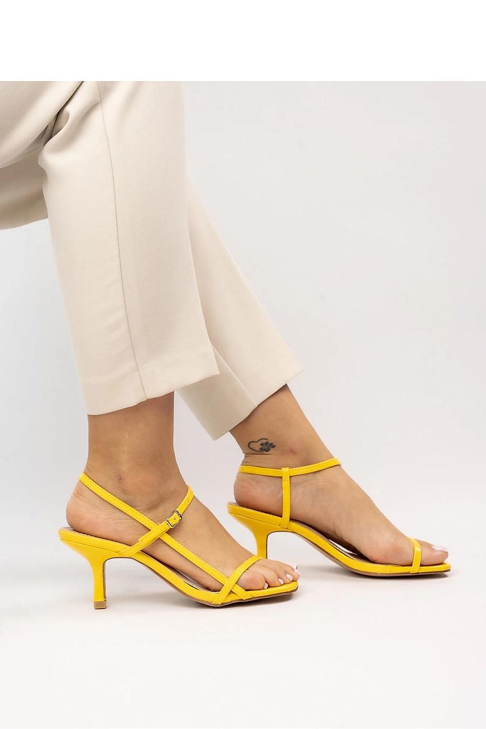 Sandalen mit Absatz model 212935 Inello