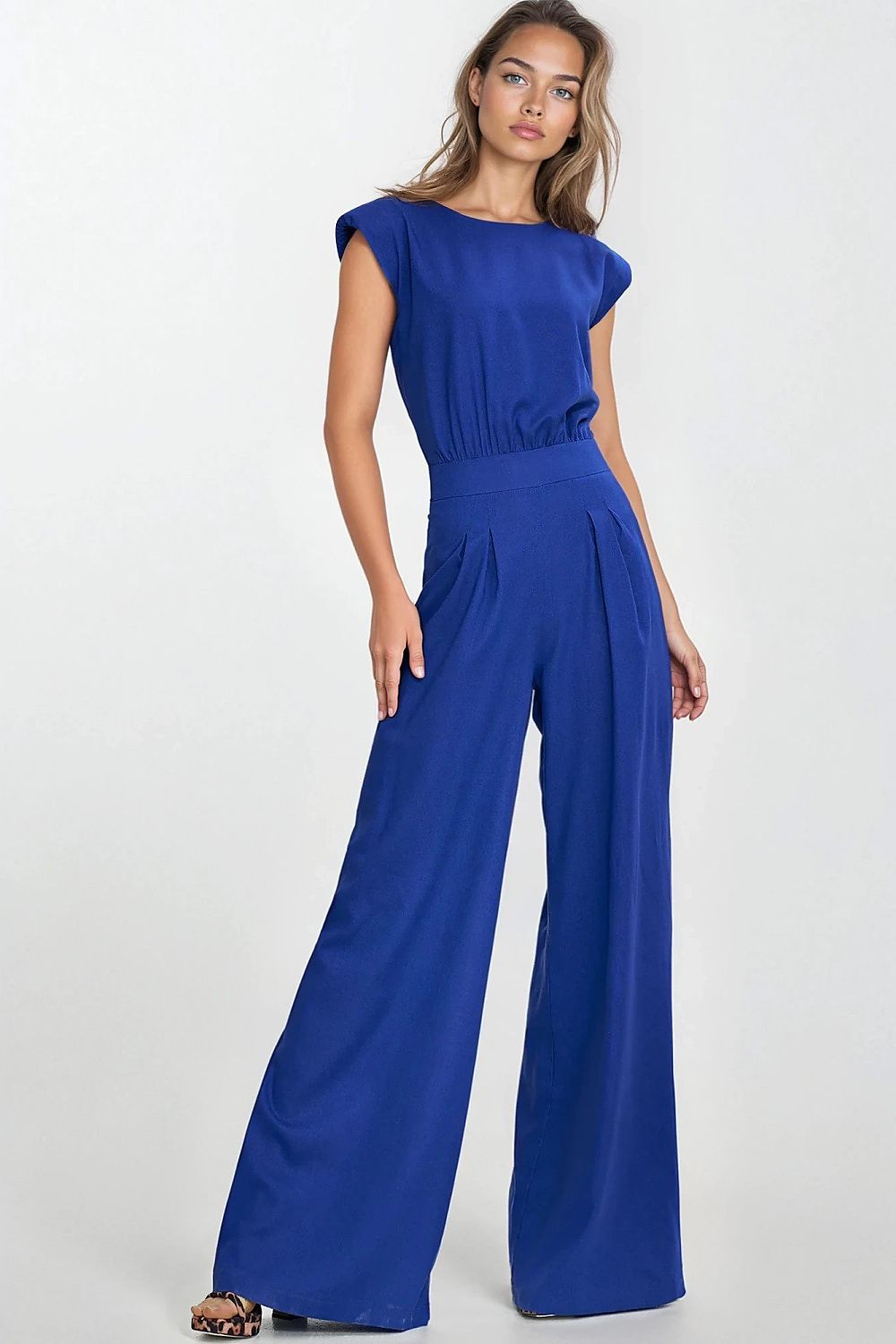 Overall model 213982 Nife
