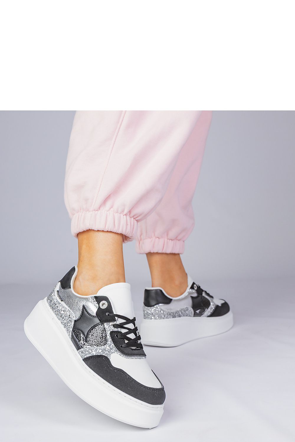 Sportschuhe model 215466 PRIMO