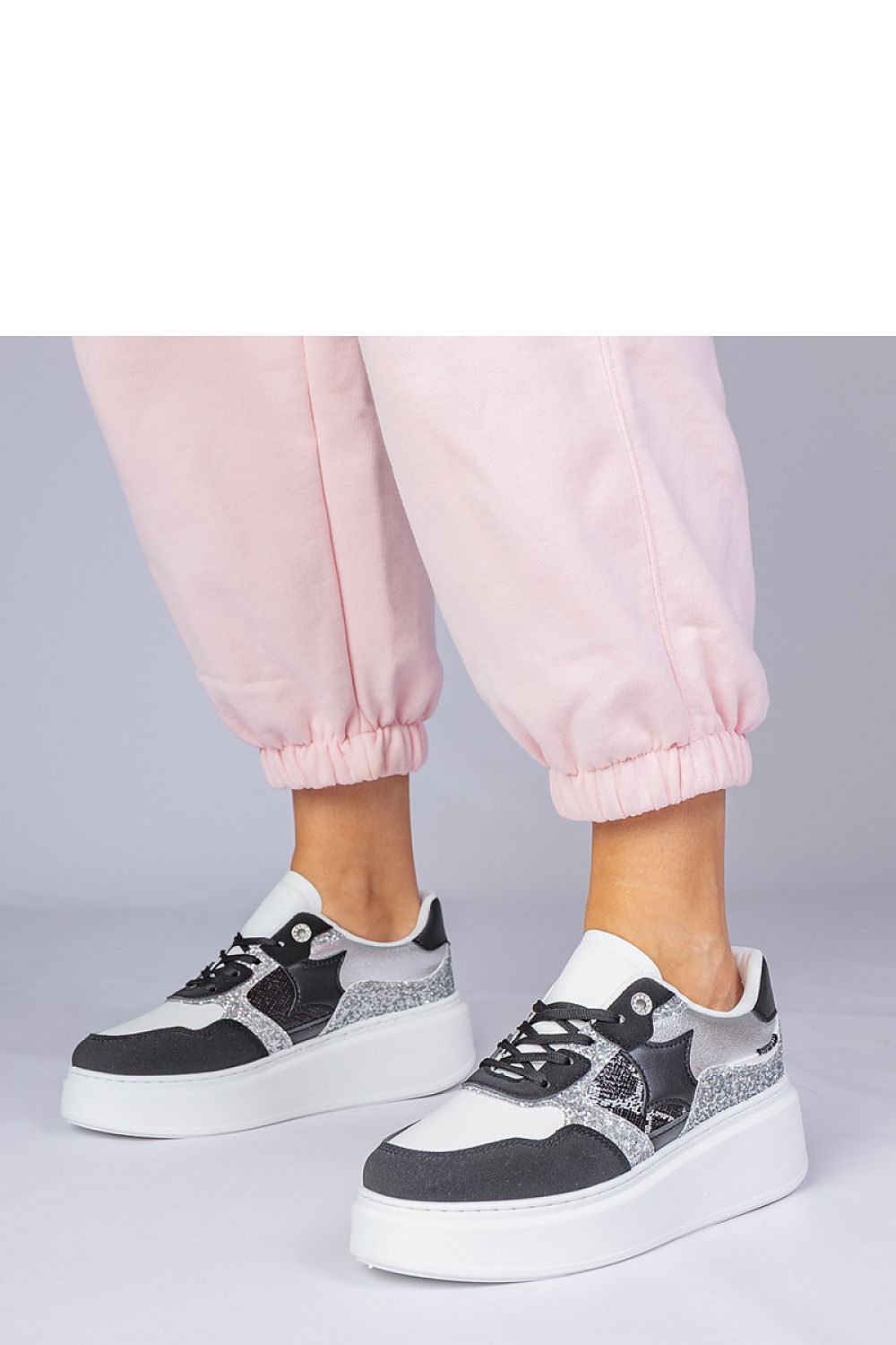 Sportschuhe model 215466 PRIMO