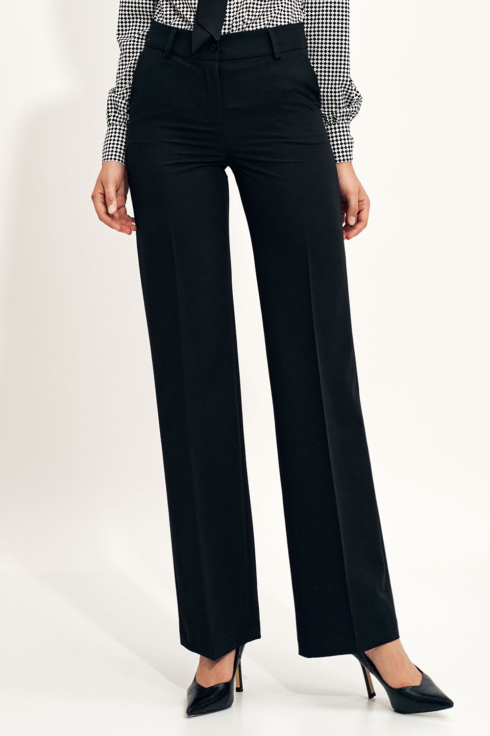 Lange Hose model 216892 Nife