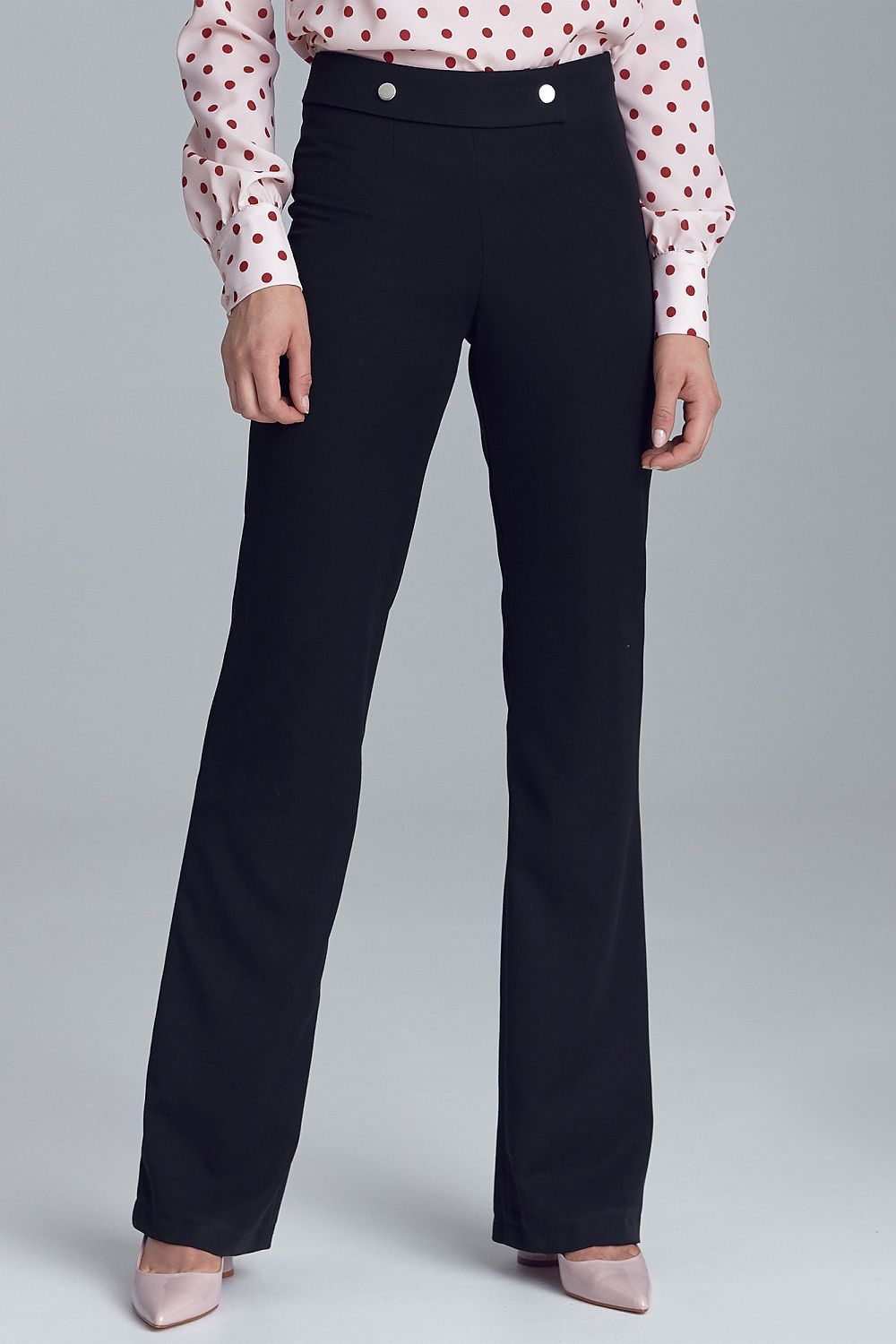Damen Hose model 216901 Nife