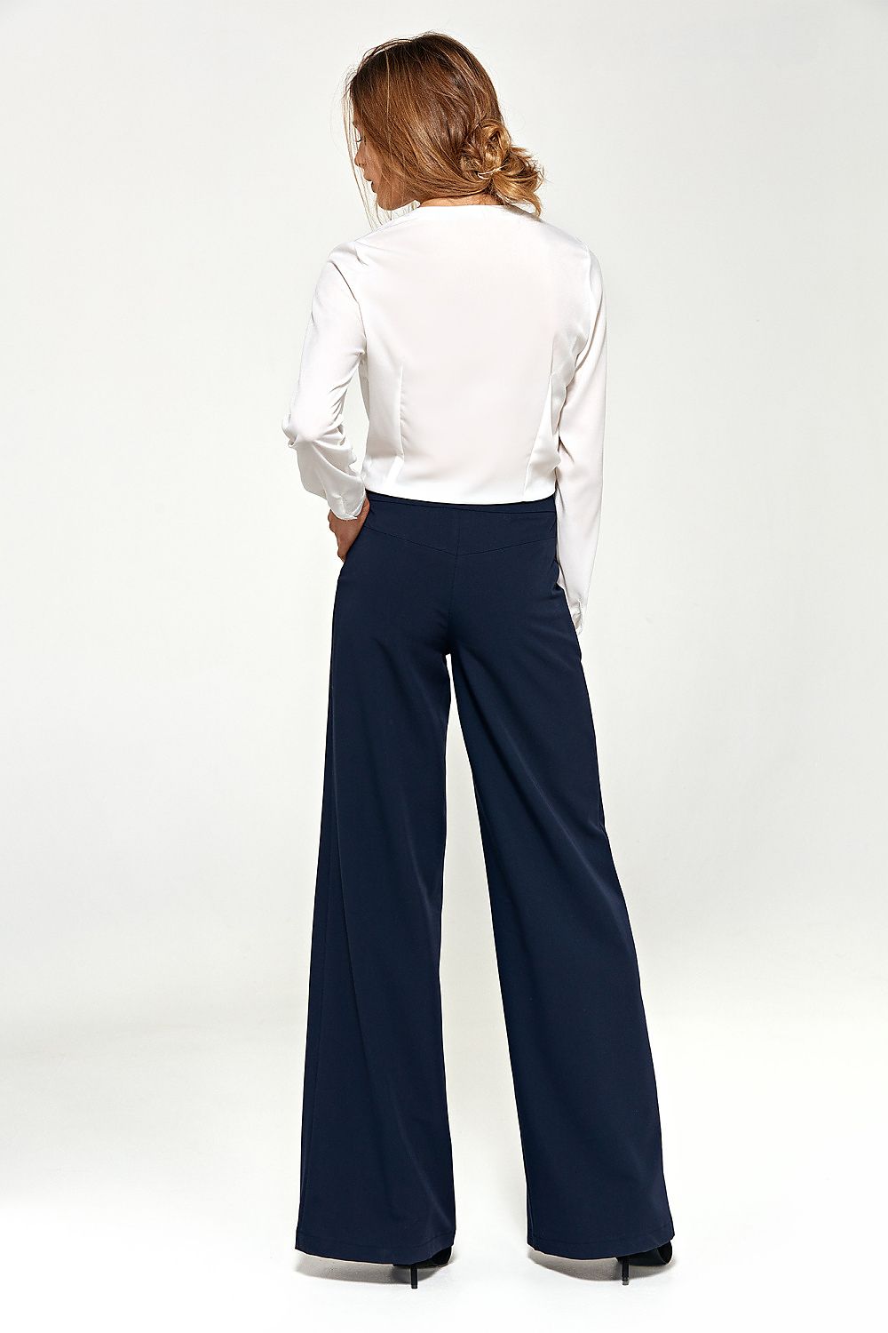 Lange Hose model 216907 Nife
