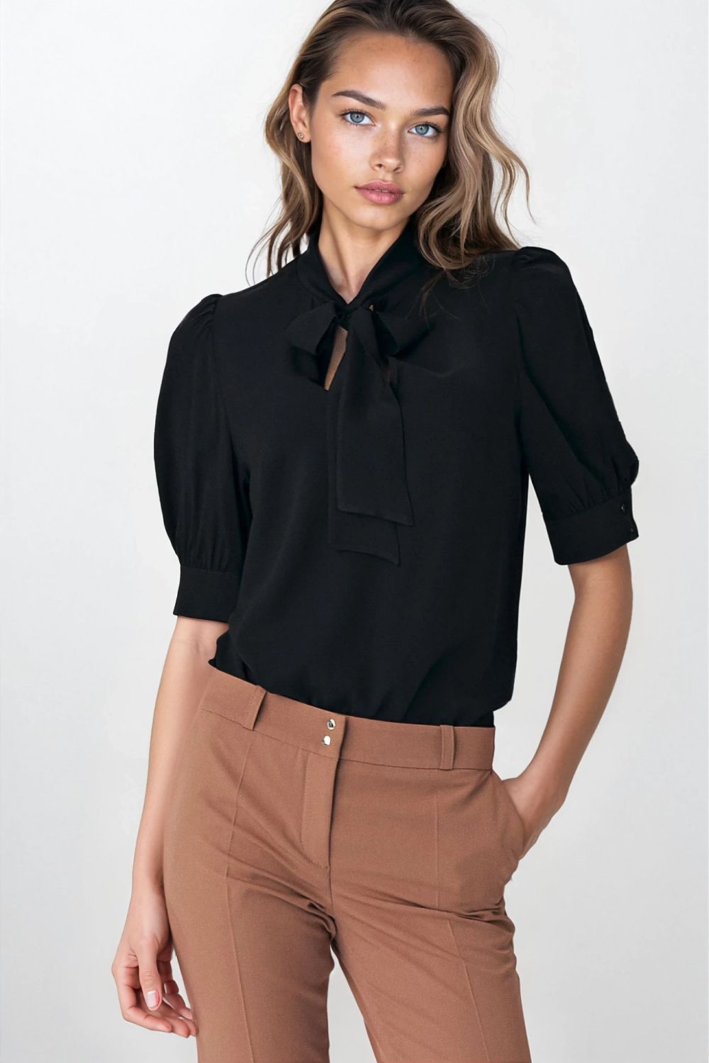Bluse model 216911 Nife