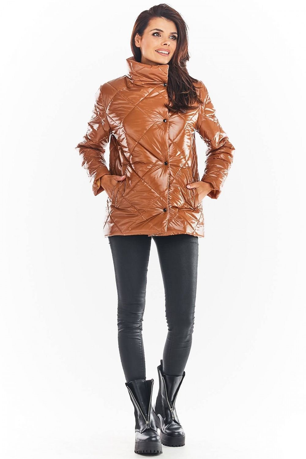Jacke awama
