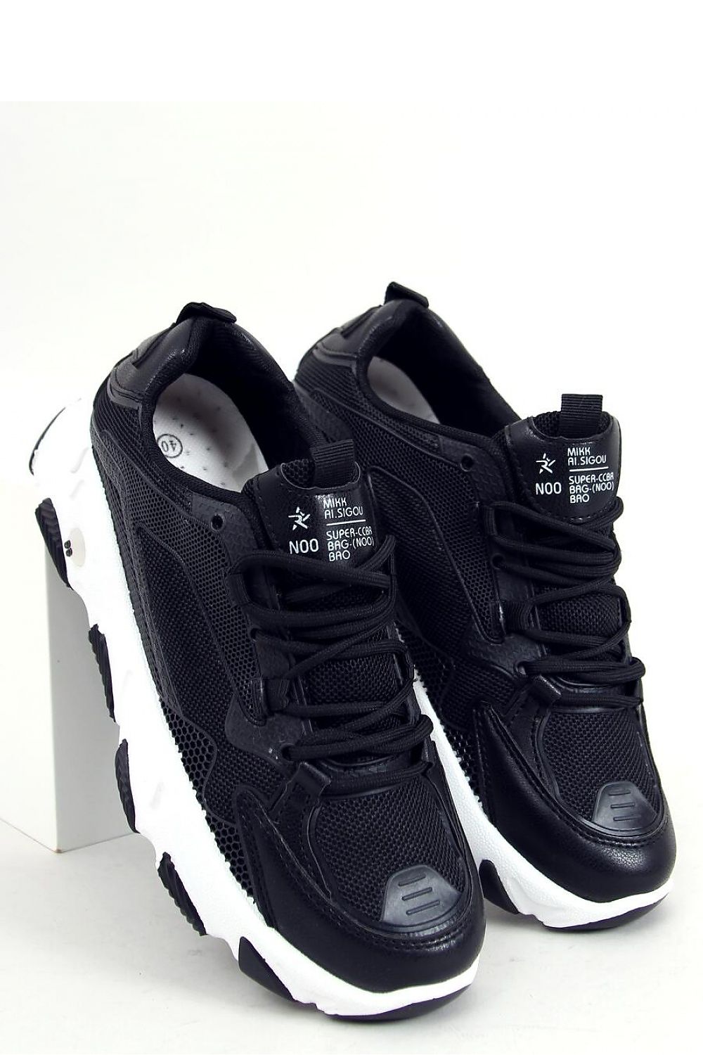 Sportschuhe Inello