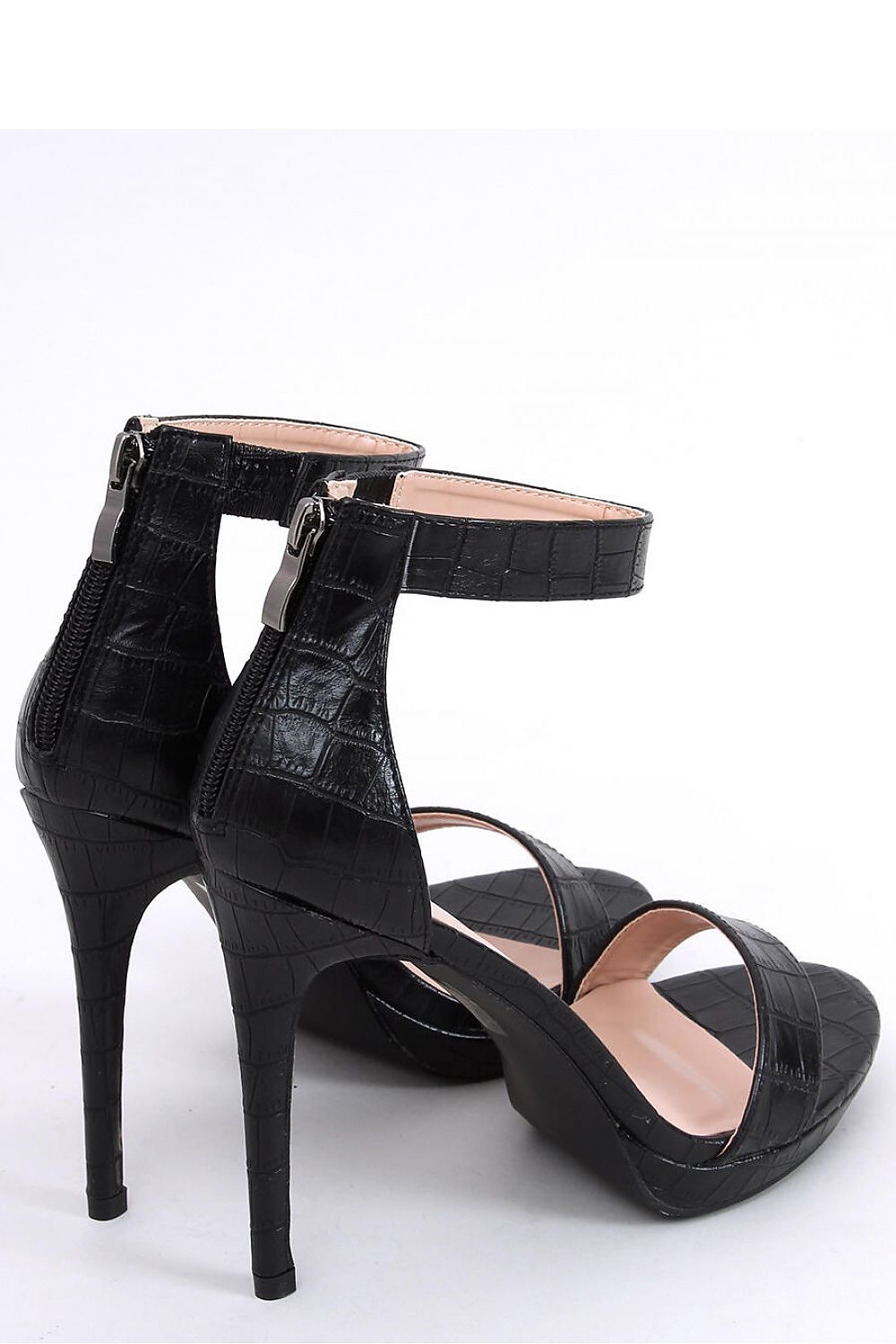 Sandalen mit Absatz model 166930 Inello